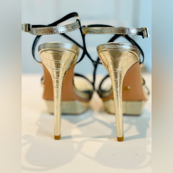 PELLA MODA NWT Gold Croco Size 8.5 Runs small order 1/2 size-up Basically Size 8 - Picture 4 of 10